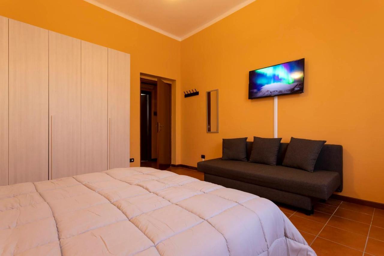 The Novara Gateway - Appartamento Novara Exterior foto