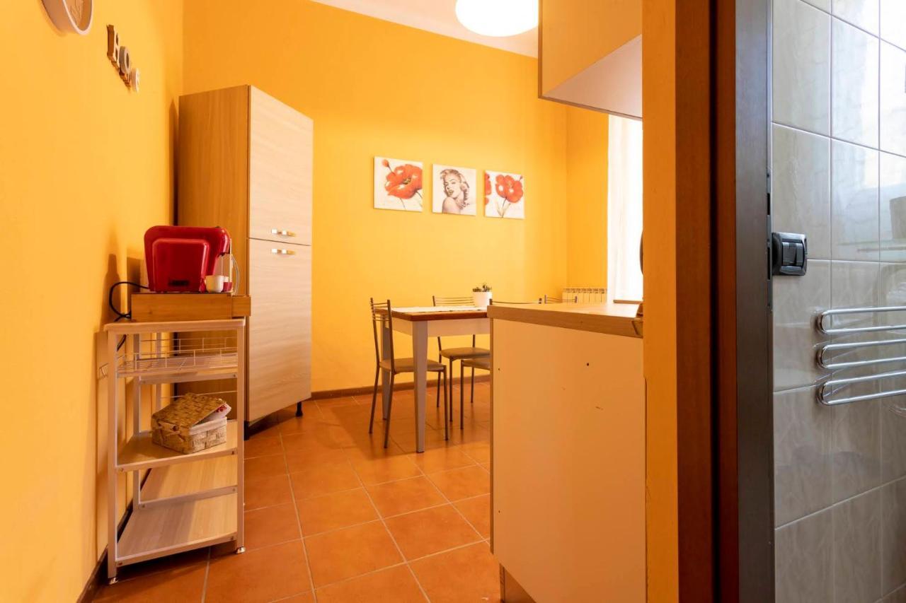 The Novara Gateway - Appartamento Novara Exterior foto